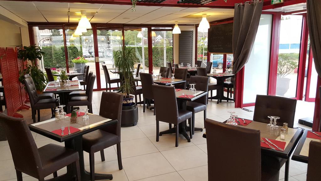 Hotel Eclipse Magnanville Екстер'єр фото