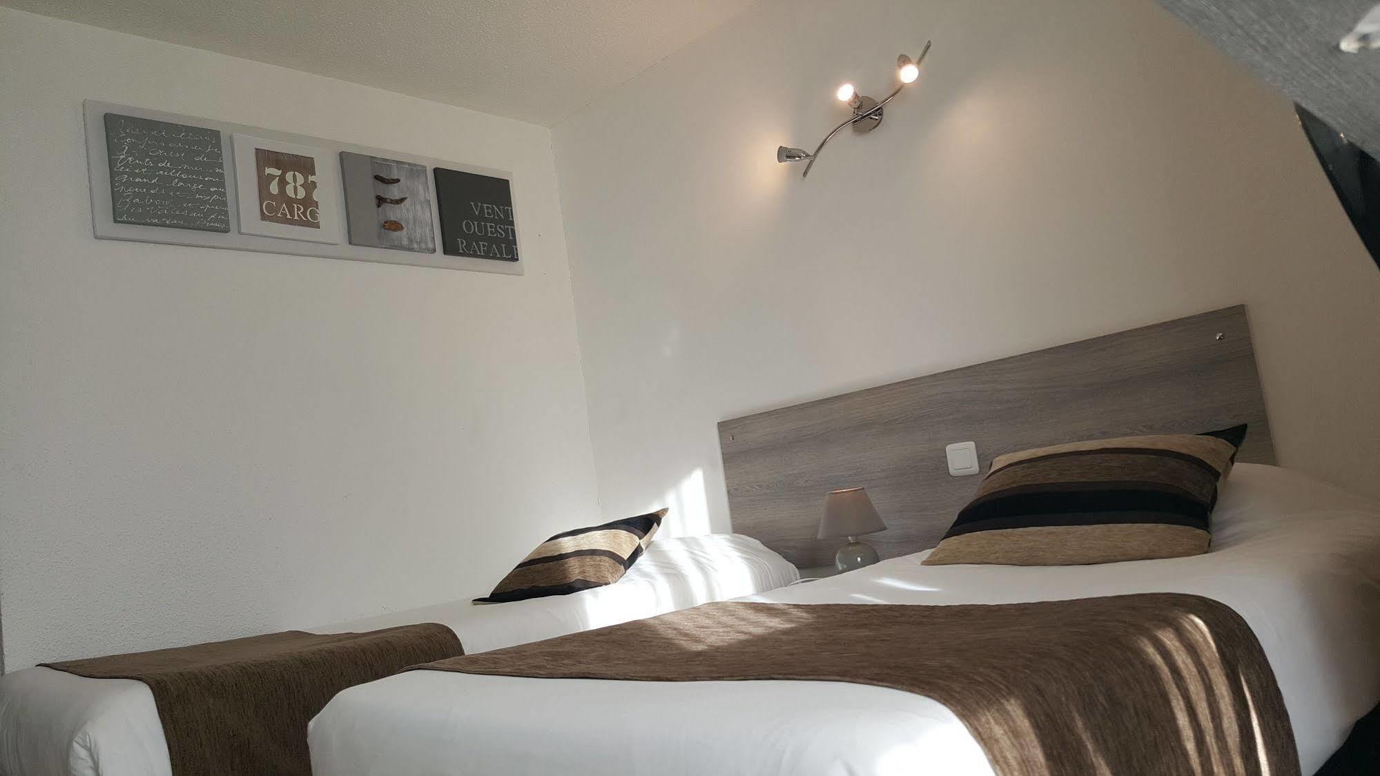 Hotel Eclipse Magnanville Екстер'єр фото