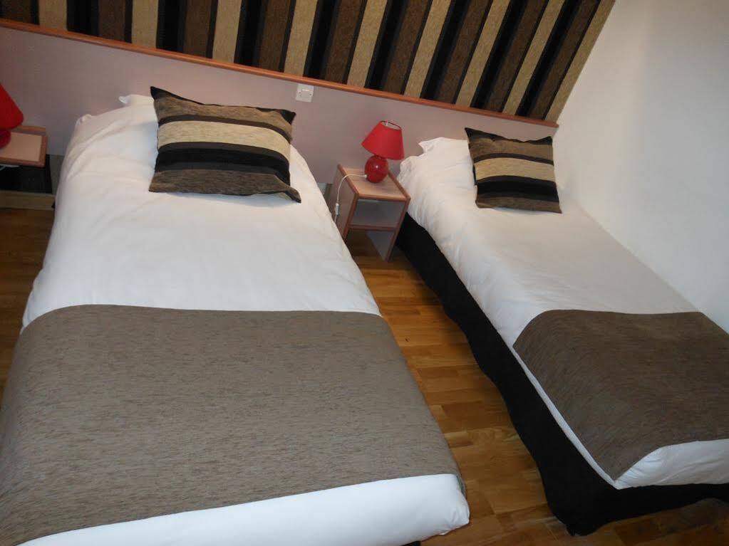 Hotel Eclipse Magnanville Екстер'єр фото